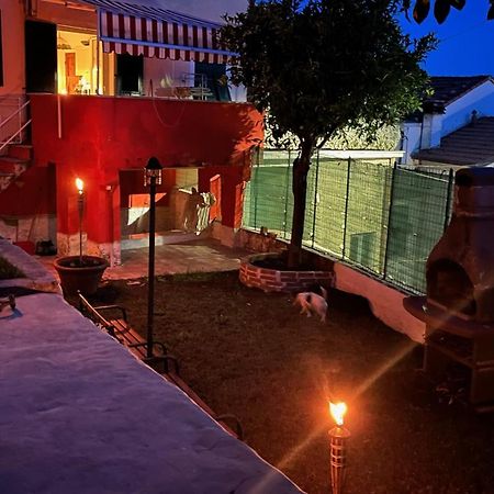 Red House Villa Tivegna Exterior photo
