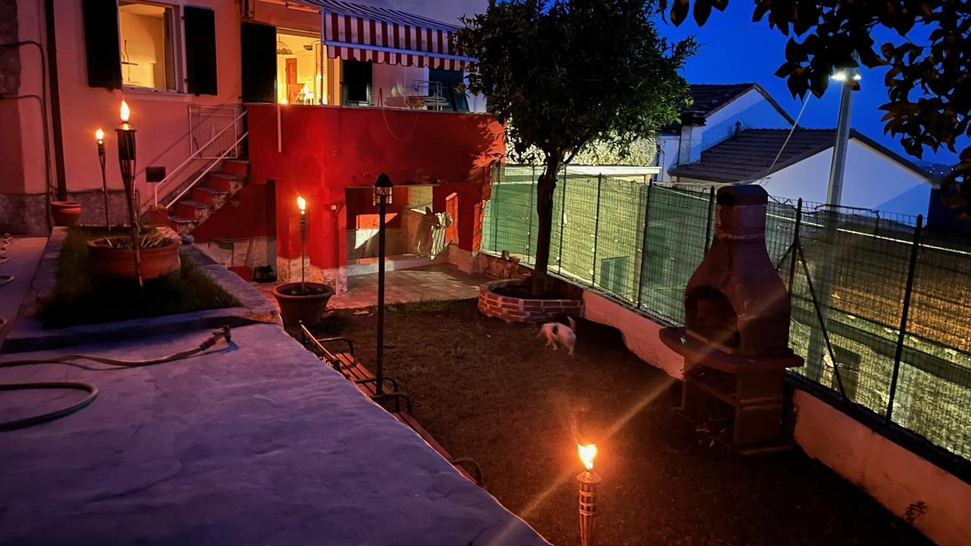 Red House Villa Tivegna Exterior photo