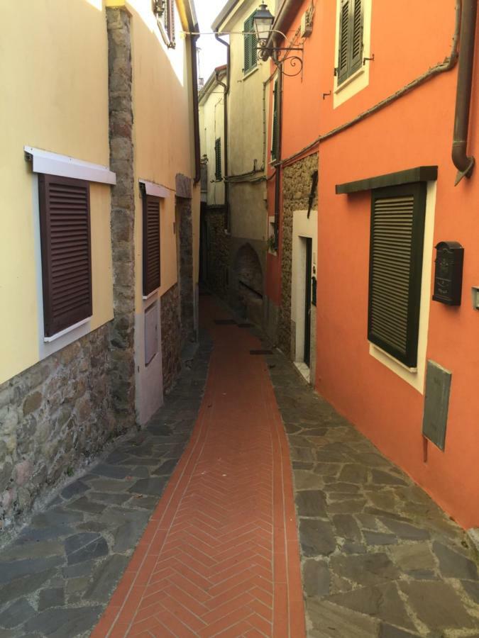 Red House Villa Tivegna Exterior photo